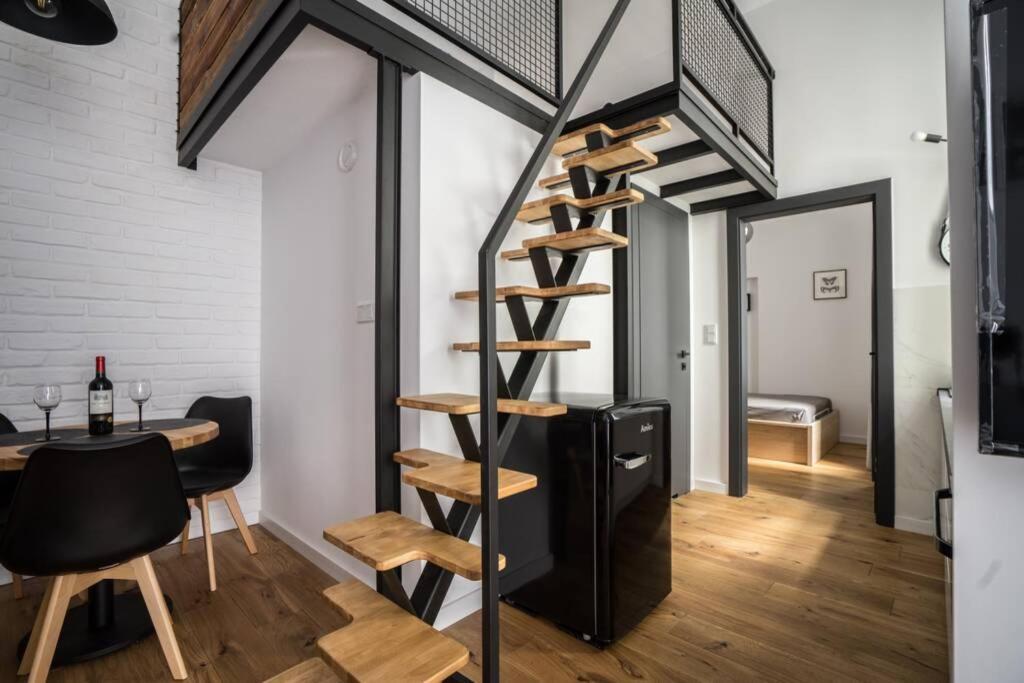5Eco Apart Pearl Jagiellonska 27 Warszawa Old Town Bagian luar foto