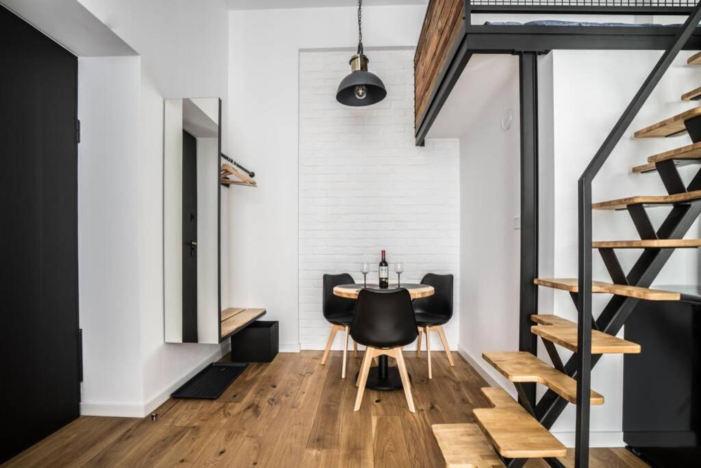 5Eco Apart Pearl Jagiellonska 27 Warszawa Old Town Bagian luar foto